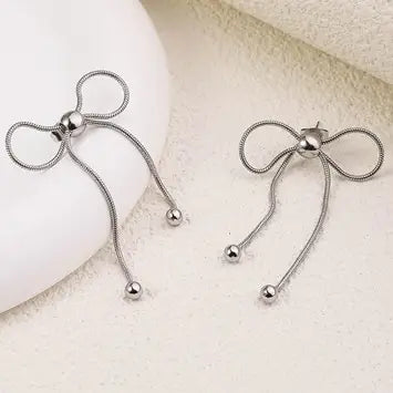 18K Non-Tarnish Bow Stud Earrings-Silver