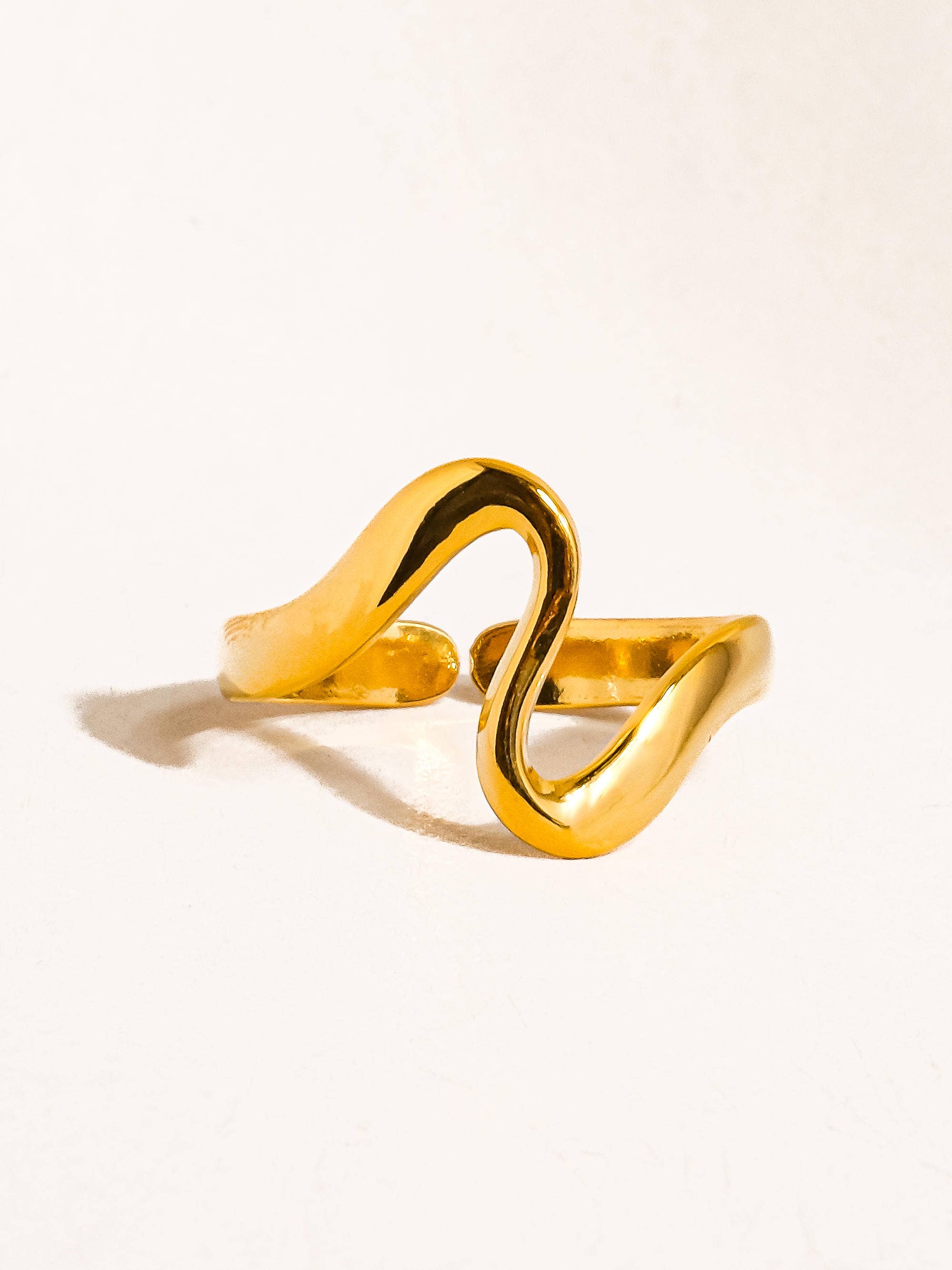 18K Non-Tarnish Abstract Ring-Gold