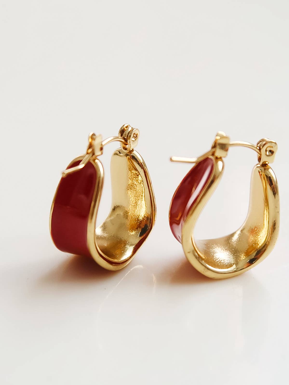 Non-Tarnish Enamel Hoop Earring-18k Gold Plated Red
