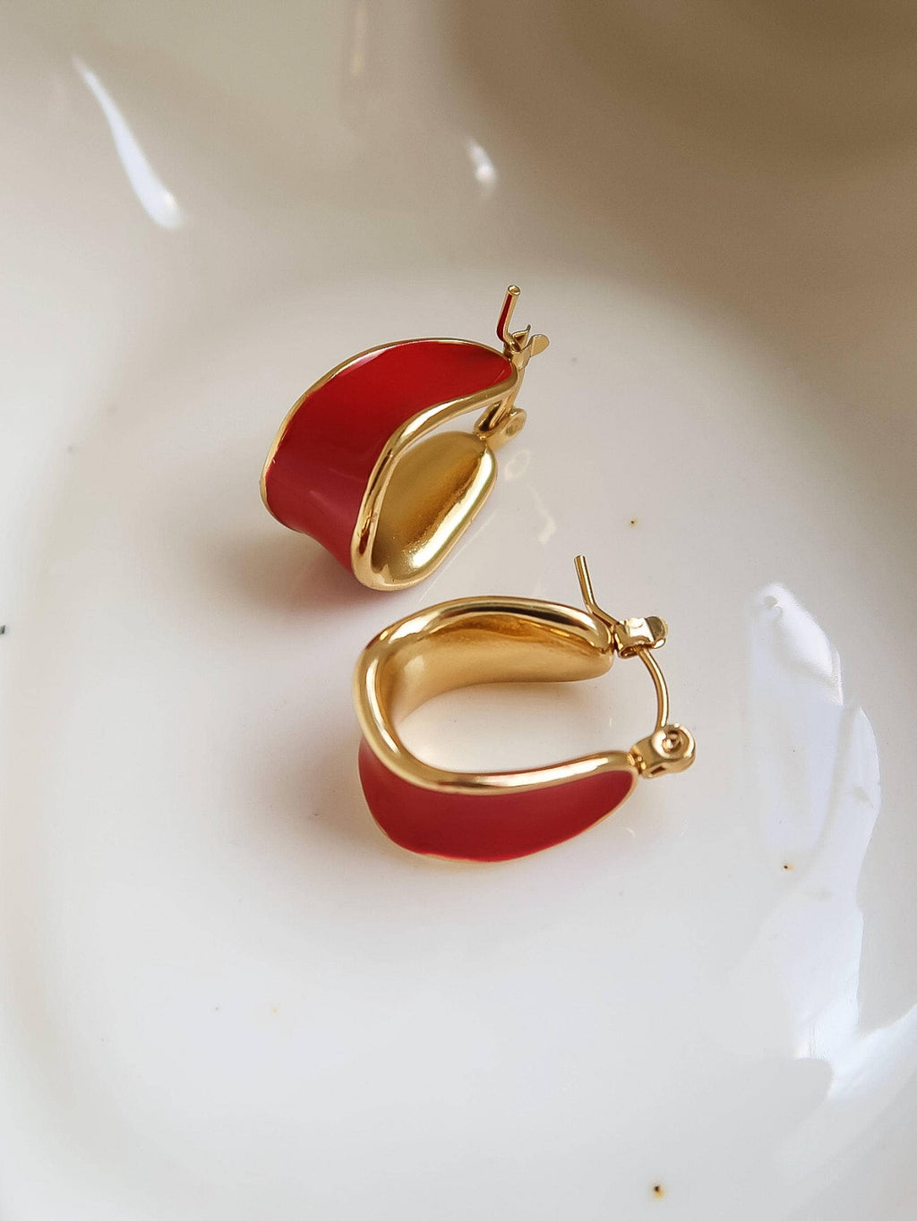 Non-Tarnish Enamel Hoop Earring-18k Gold Plated Red