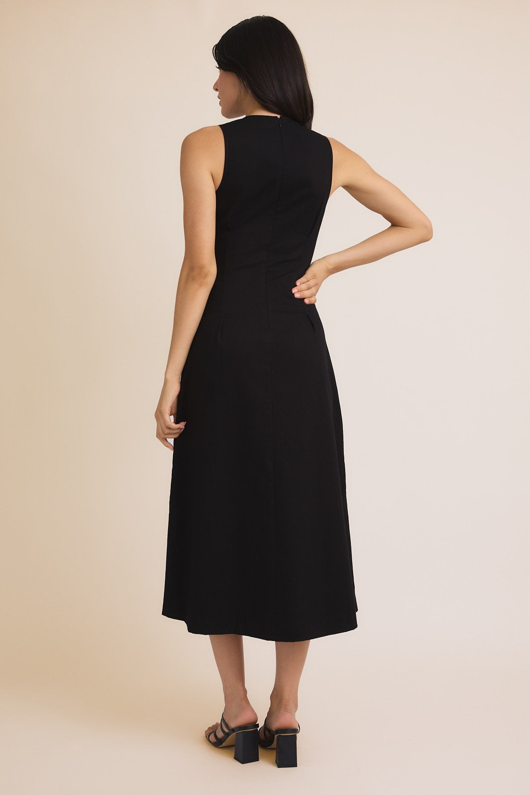 Sleeveless Pleated Stretch Twill Midi Dress-Black