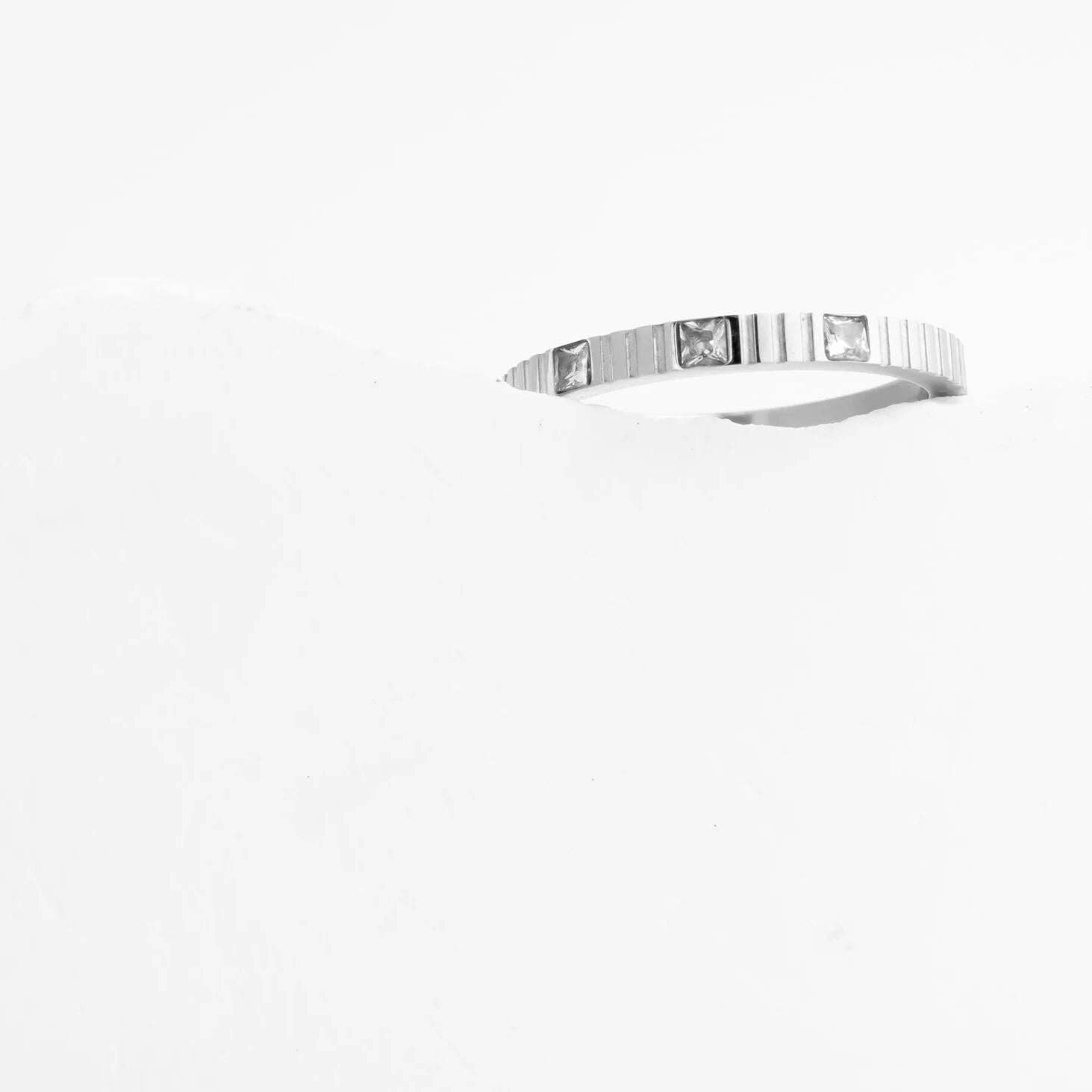 Silver triple CZ fluted stacking ring