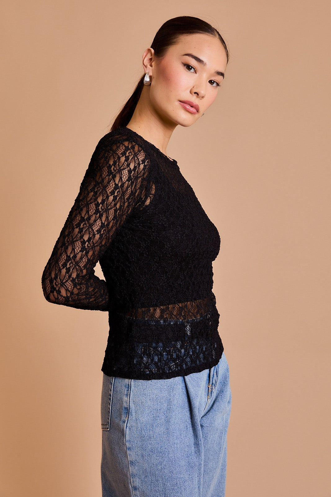 Long Sleeve Lace Fitted Top-Black