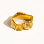 18K Non-Tarnish Wavy Ring-Gold