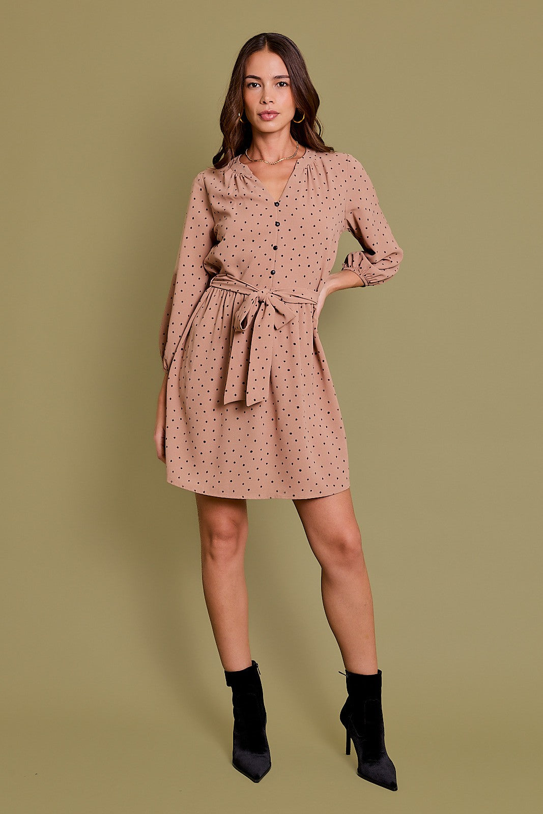 Long Sleeve V Slit Neckline Dress-Mocha Black Dot