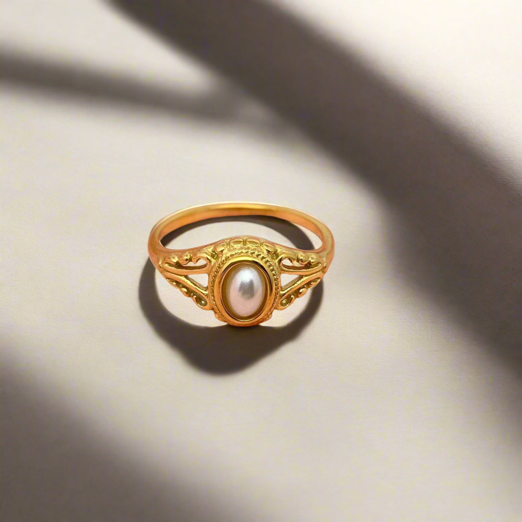 18K Non-Tarnish Vintage Pearl Ring-Gold