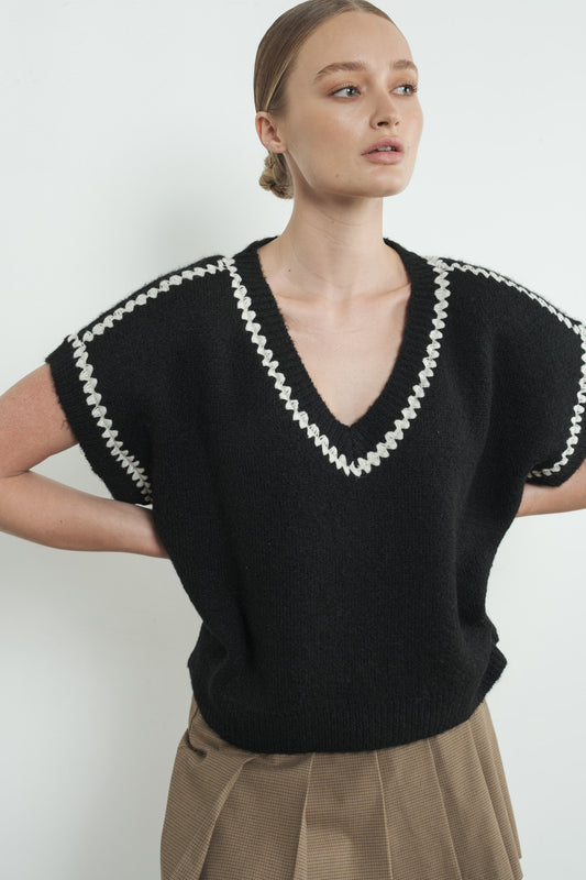 Embroidered V Neck Sweater Vest-Black