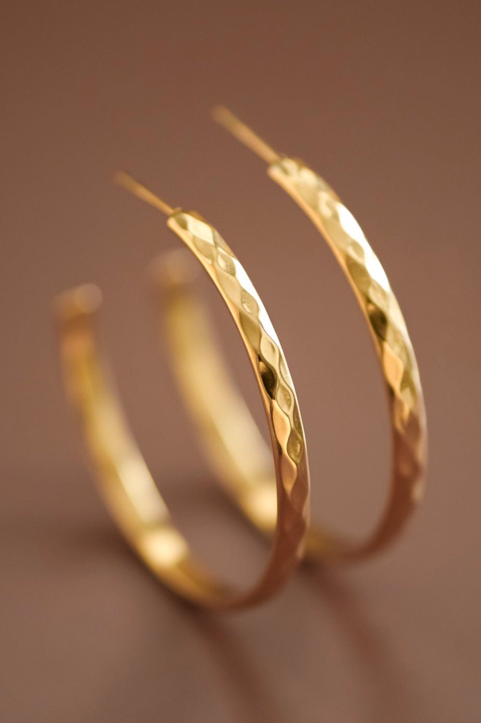18k Non-Tarnish Textured Hoop Earrings-Gold