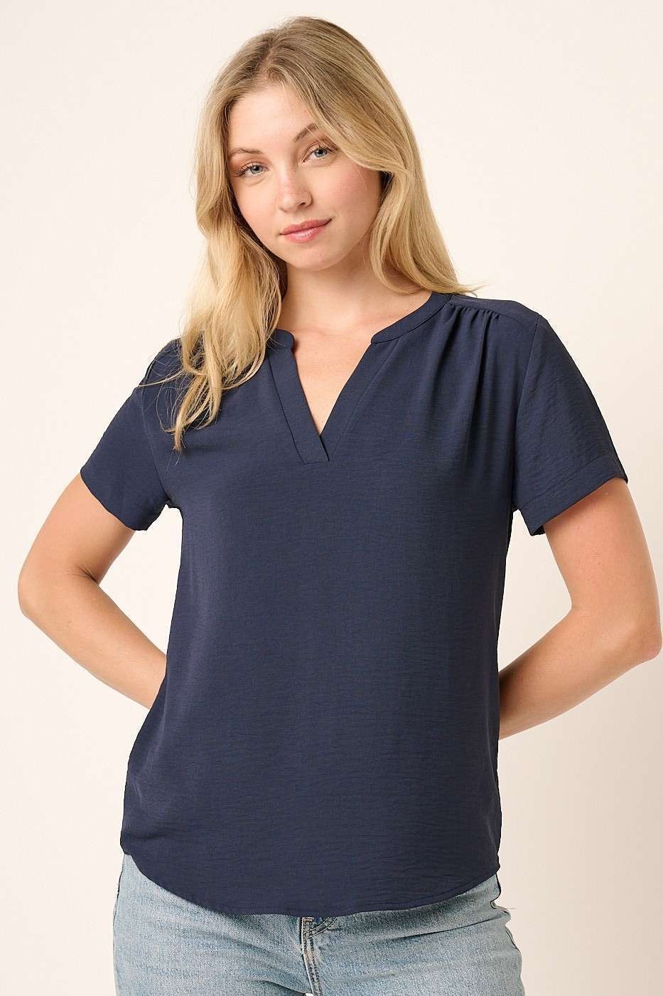 Airflow V-Neckline Short Sleeve Top-Navy