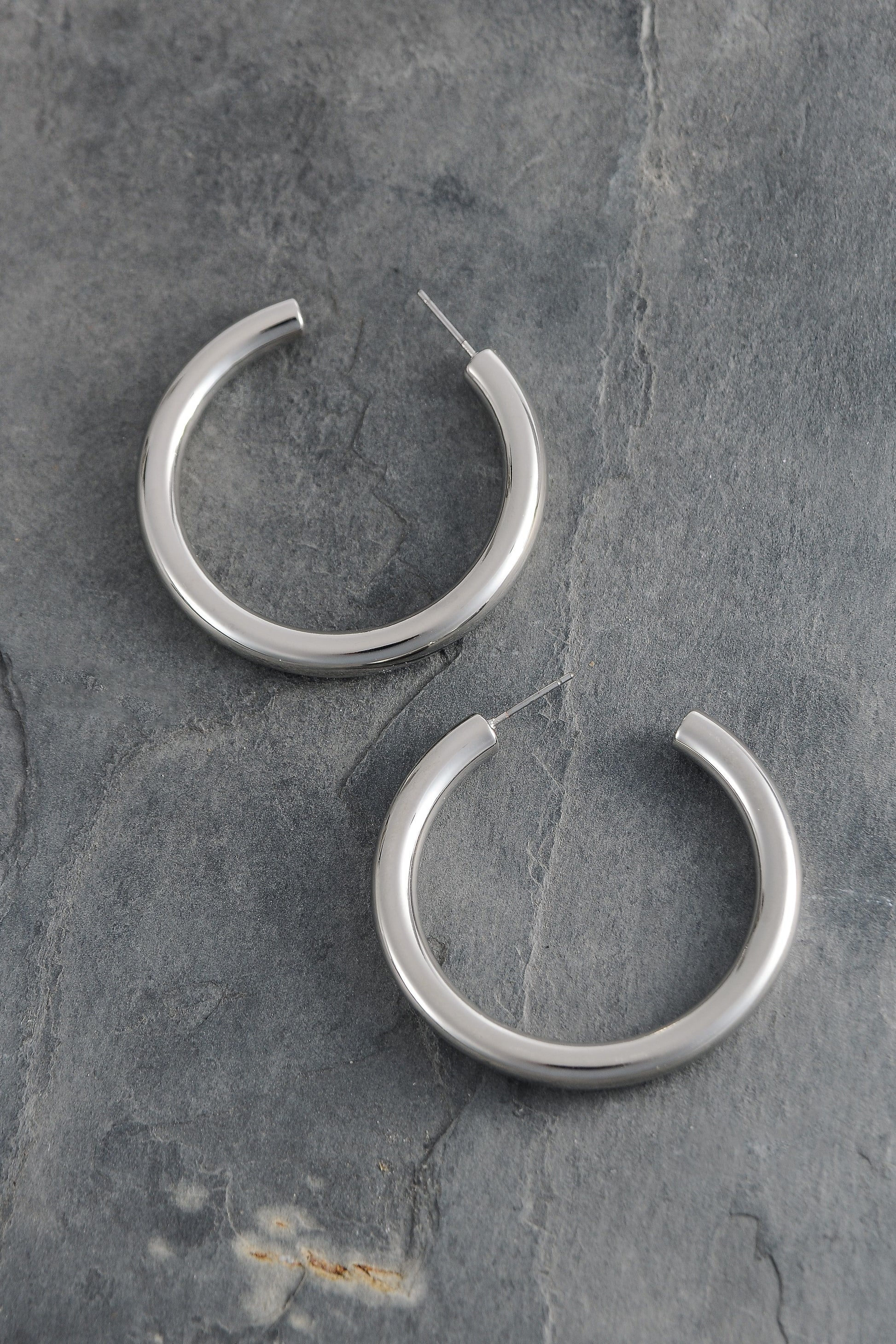 Classic Chunky Hoop Earrings-Silver