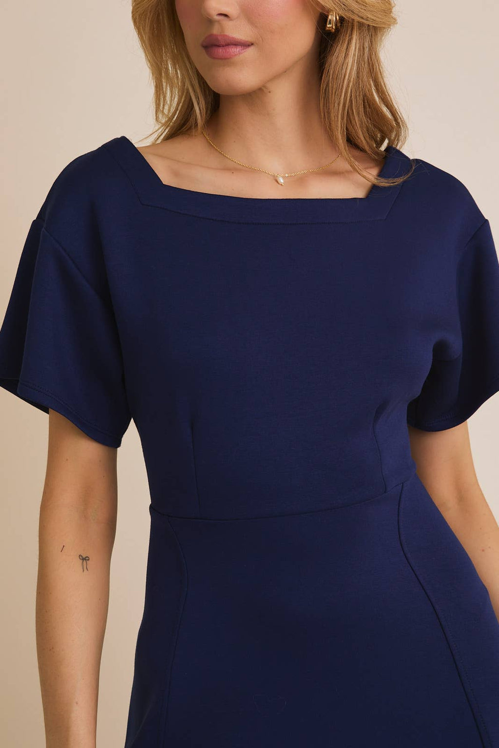 Square Neckline Short Sleeve Flare Skirt Dress-Navy