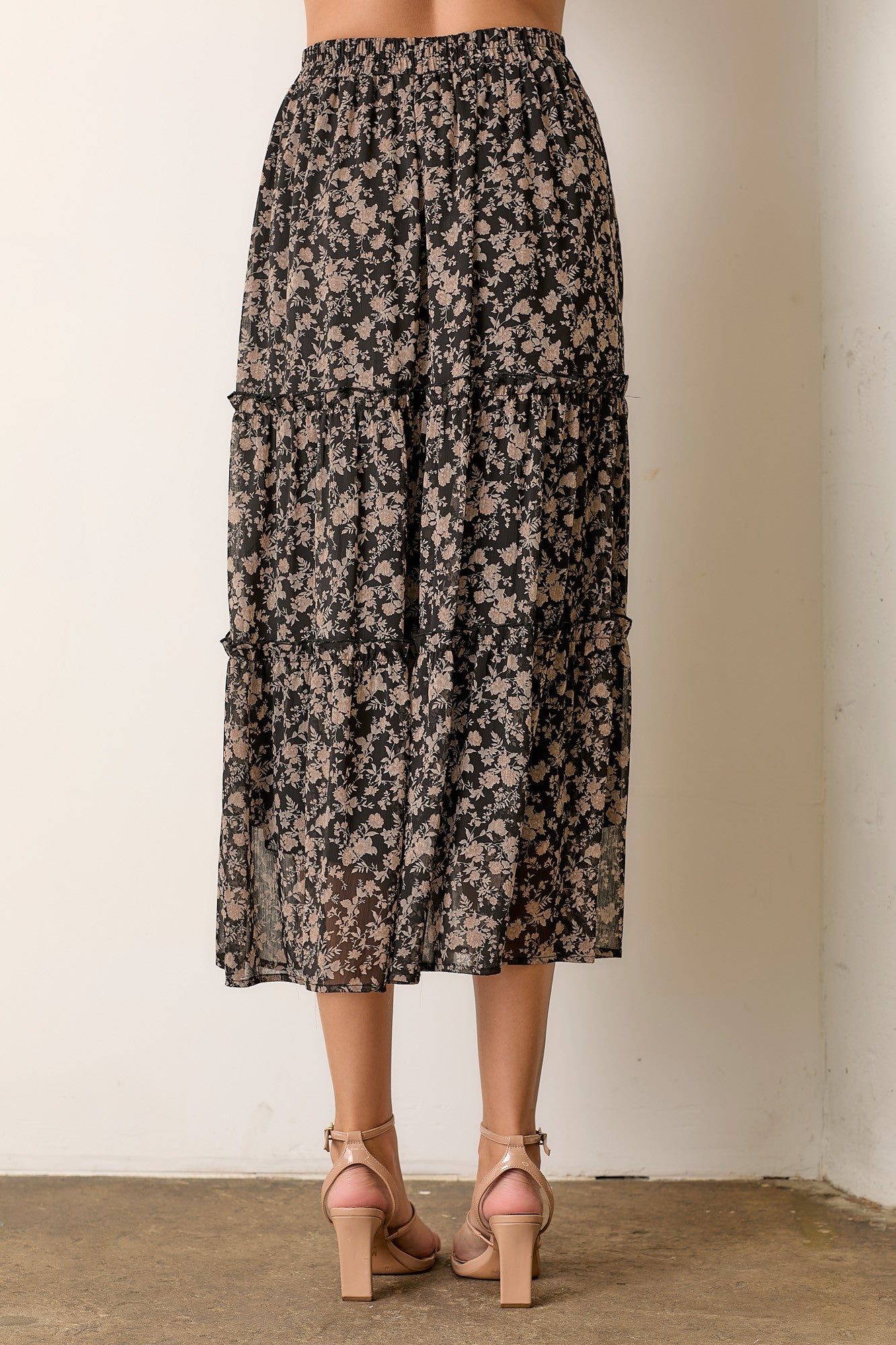 Floral Print Tiered Maxi Skirt-Black Multi