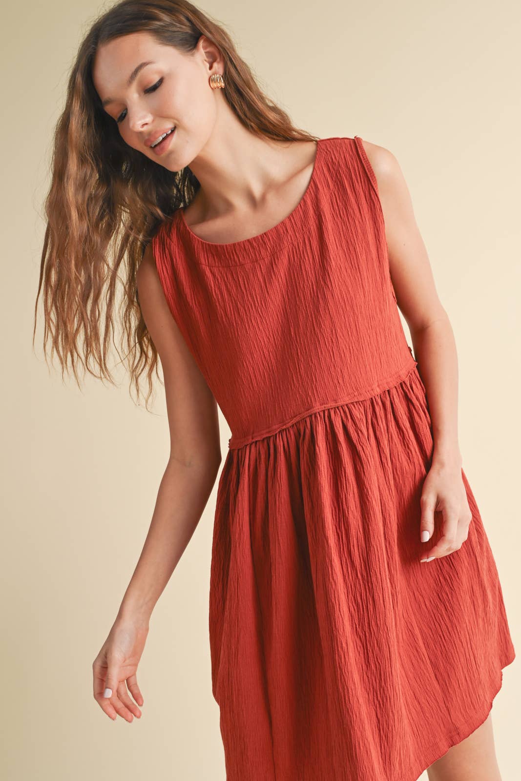 Crinkle Knit Raw Edge Detail Tank Dress-Brick