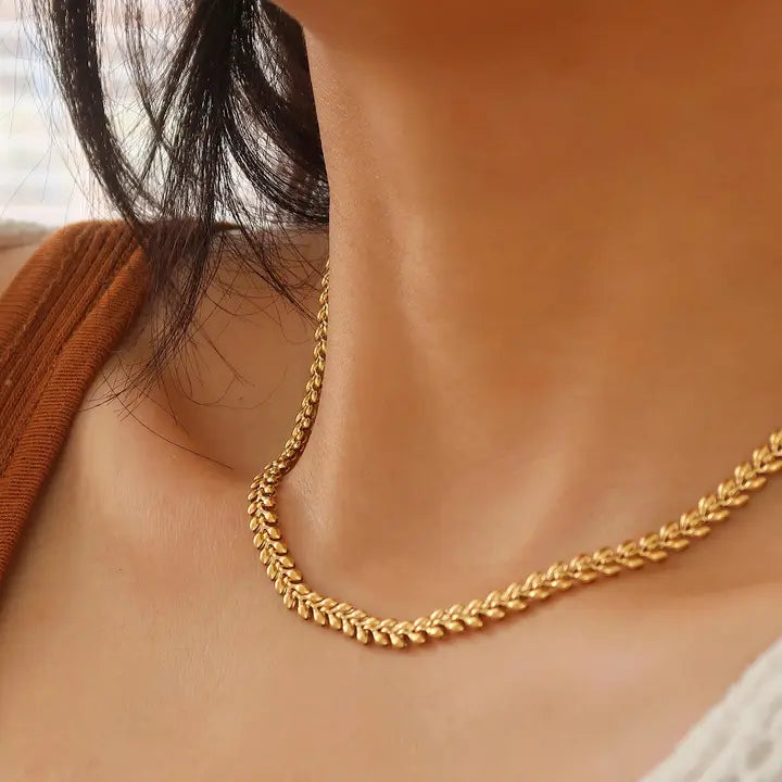 18K Non-Tarnish Classic Wheat Chain Necklace-Gold